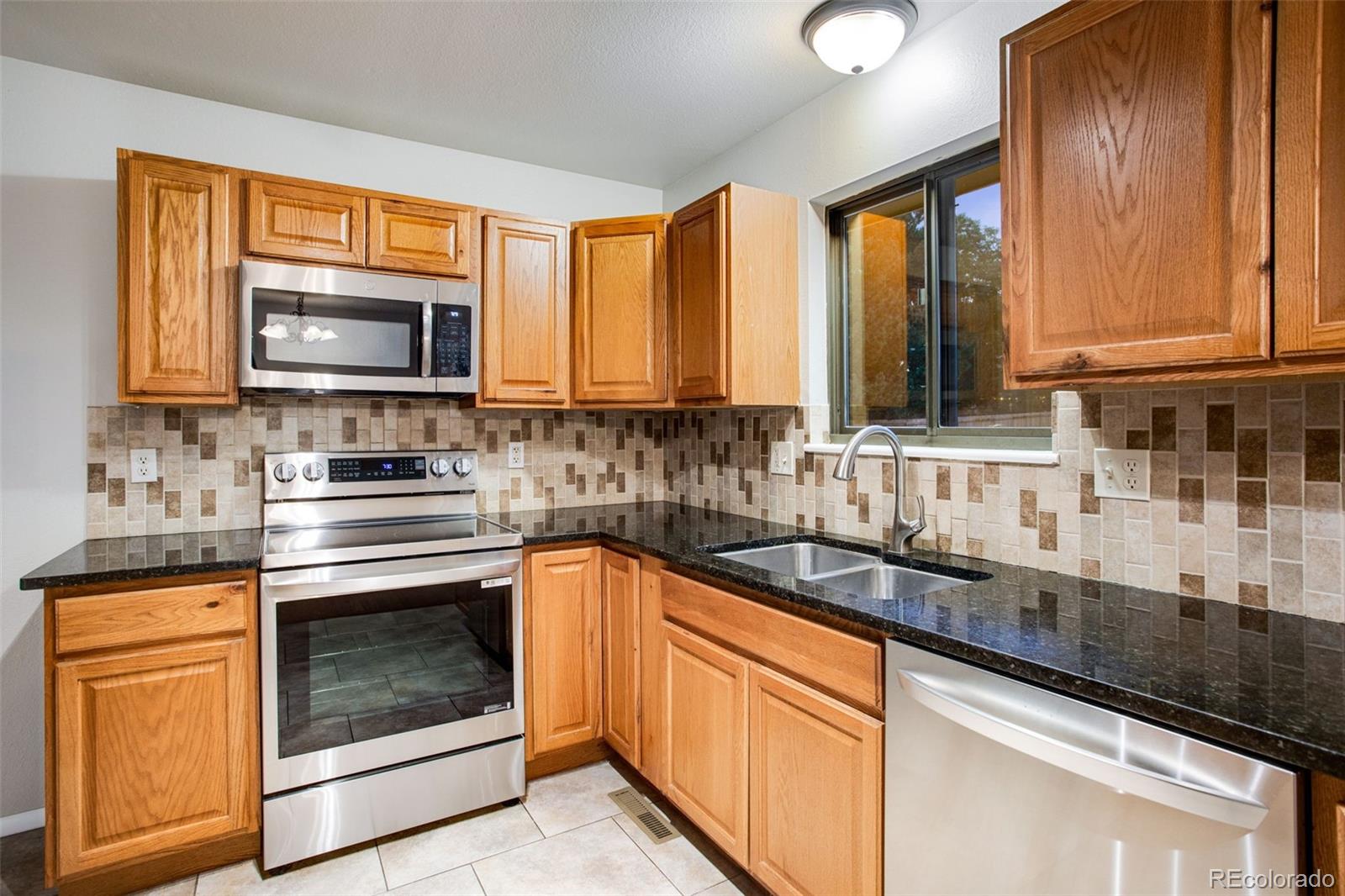 MLS Image #13 for 2149  ryeland lane,fort collins, Colorado