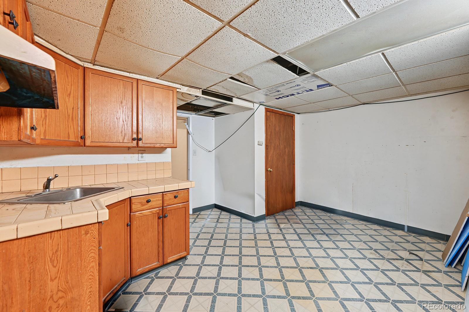 MLS Image #22 for 1011 s decatur street,denver, Colorado