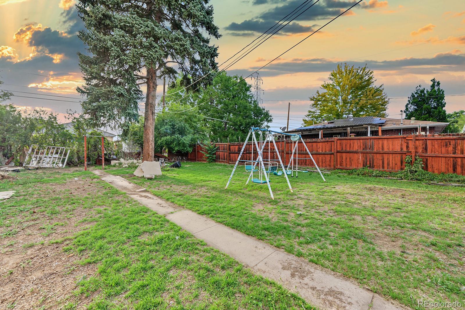 MLS Image #23 for 1011 s decatur street,denver, Colorado
