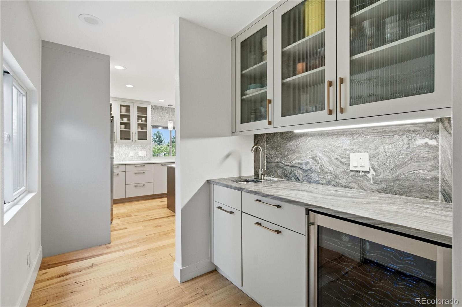 MLS Image #20 for 7371 s madison circle,centennial, Colorado