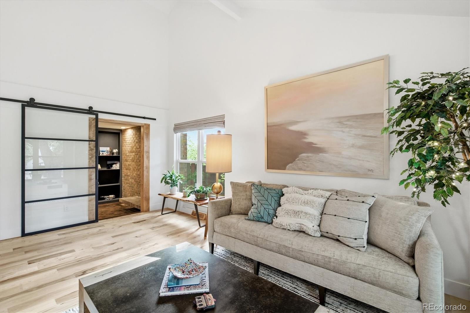 MLS Image #5 for 7371 s madison circle,centennial, Colorado