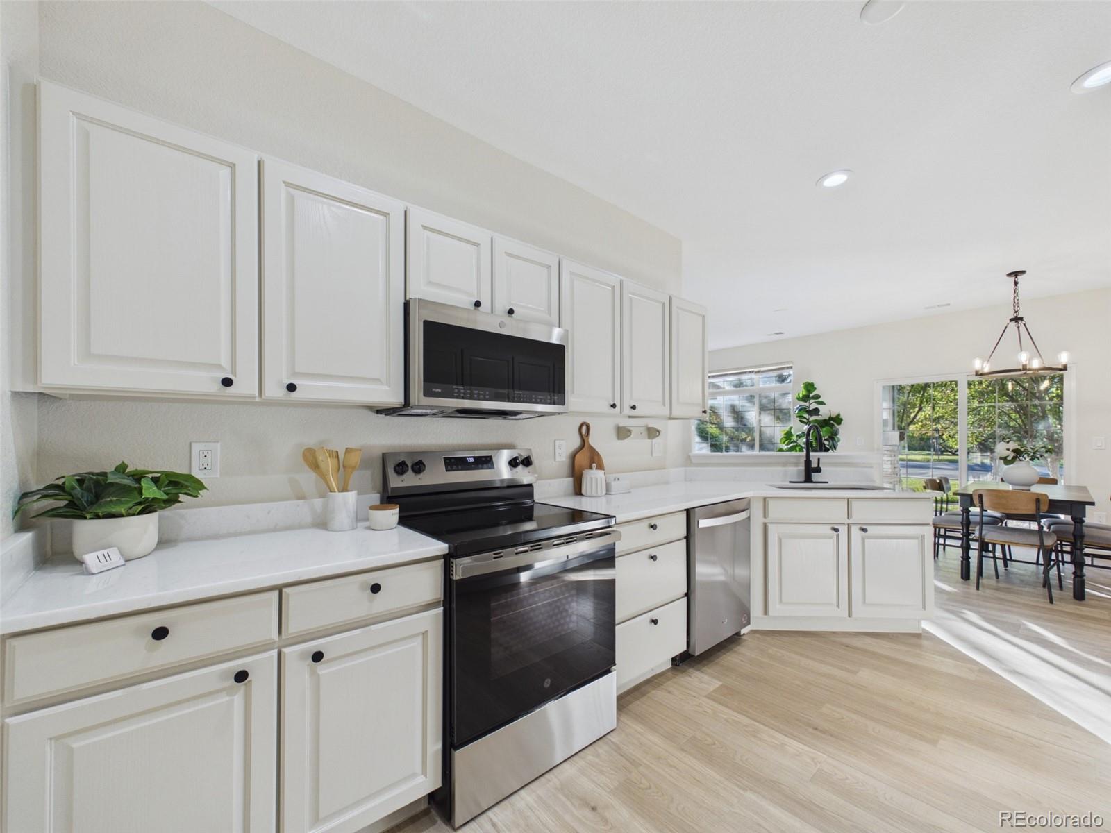 MLS Image #15 for 13706  legend trail,broomfield, Colorado