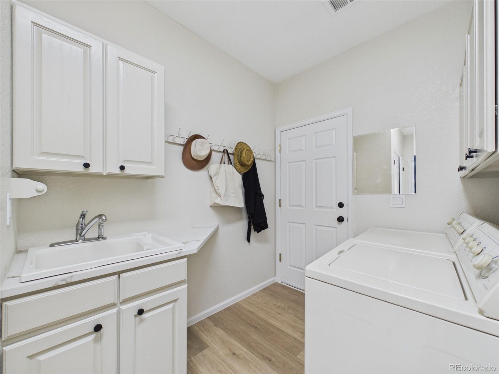 MLS Image #17 for 13706  legend trail,broomfield, Colorado