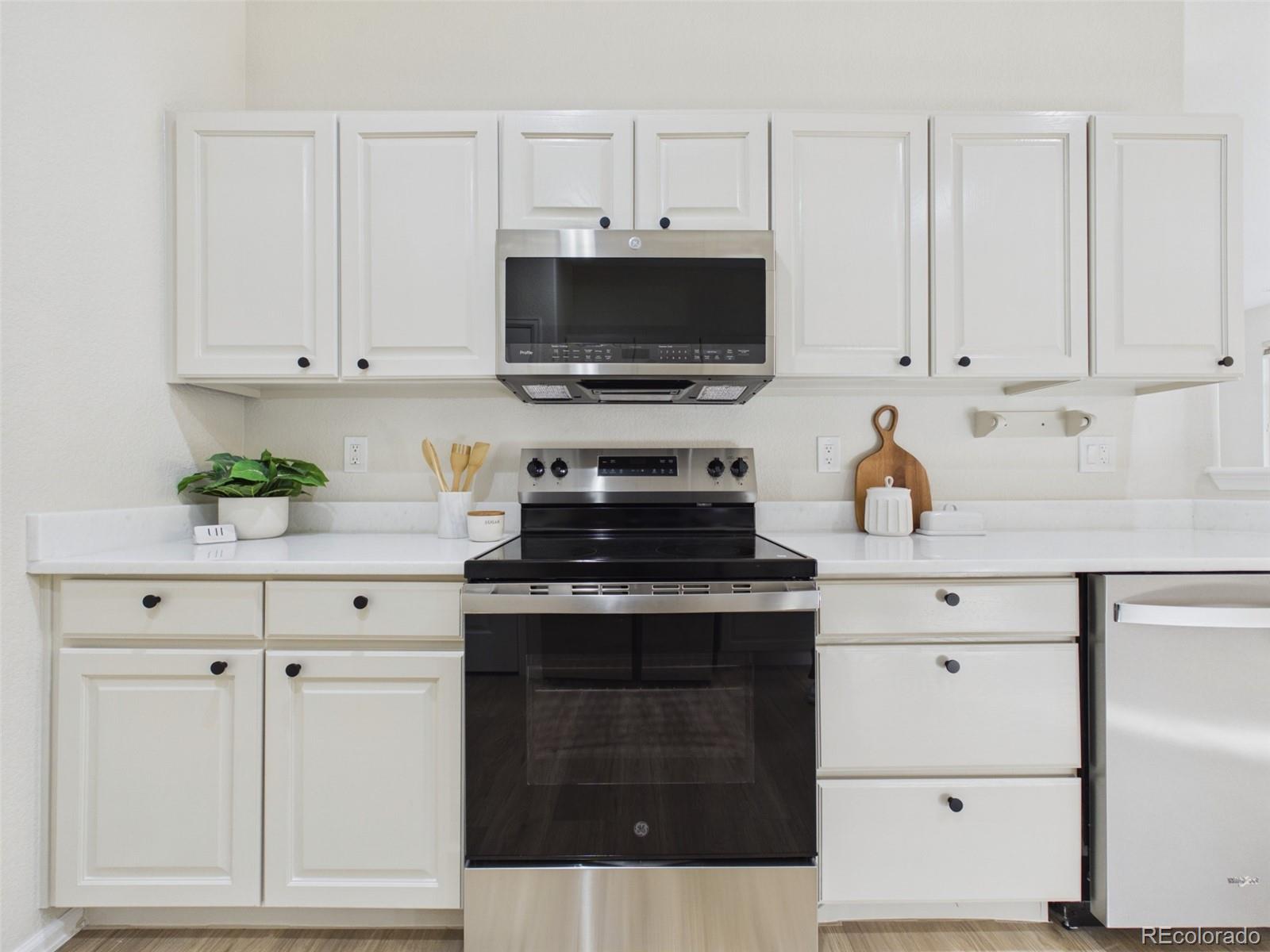MLS Image #18 for 13706  legend trail,broomfield, Colorado