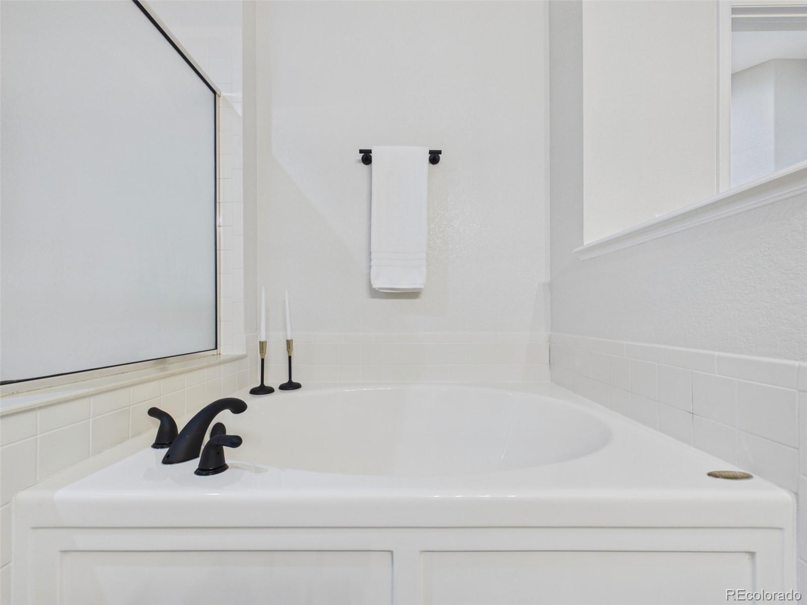 MLS Image #30 for 13706  legend trail,broomfield, Colorado
