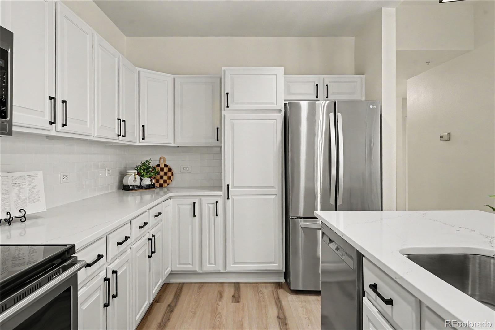 MLS Image #5 for 1200 n cherokee street 404,denver, Colorado