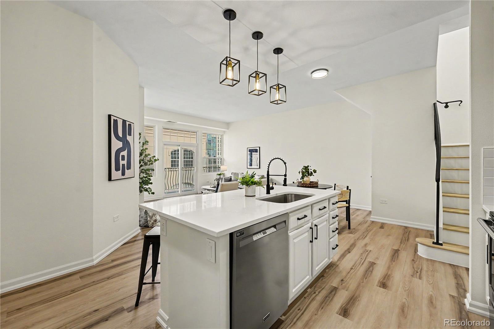 MLS Image #7 for 1200 n cherokee street 404,denver, Colorado
