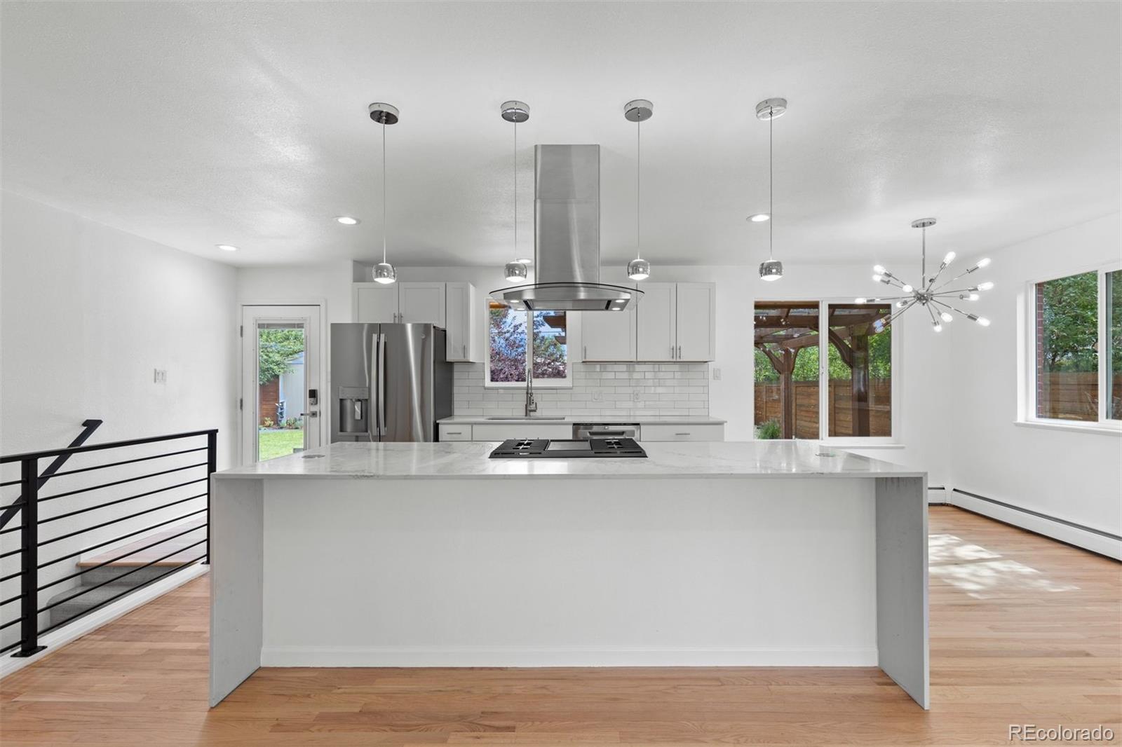 MLS Image #10 for 380 s holly street,denver, Colorado