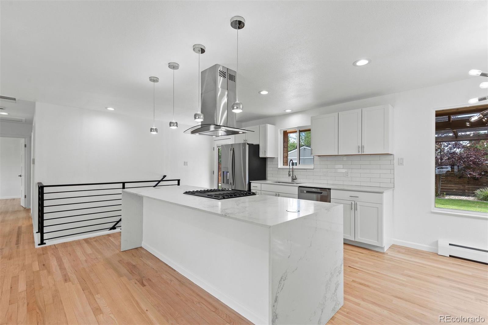 MLS Image #13 for 380 s holly street,denver, Colorado