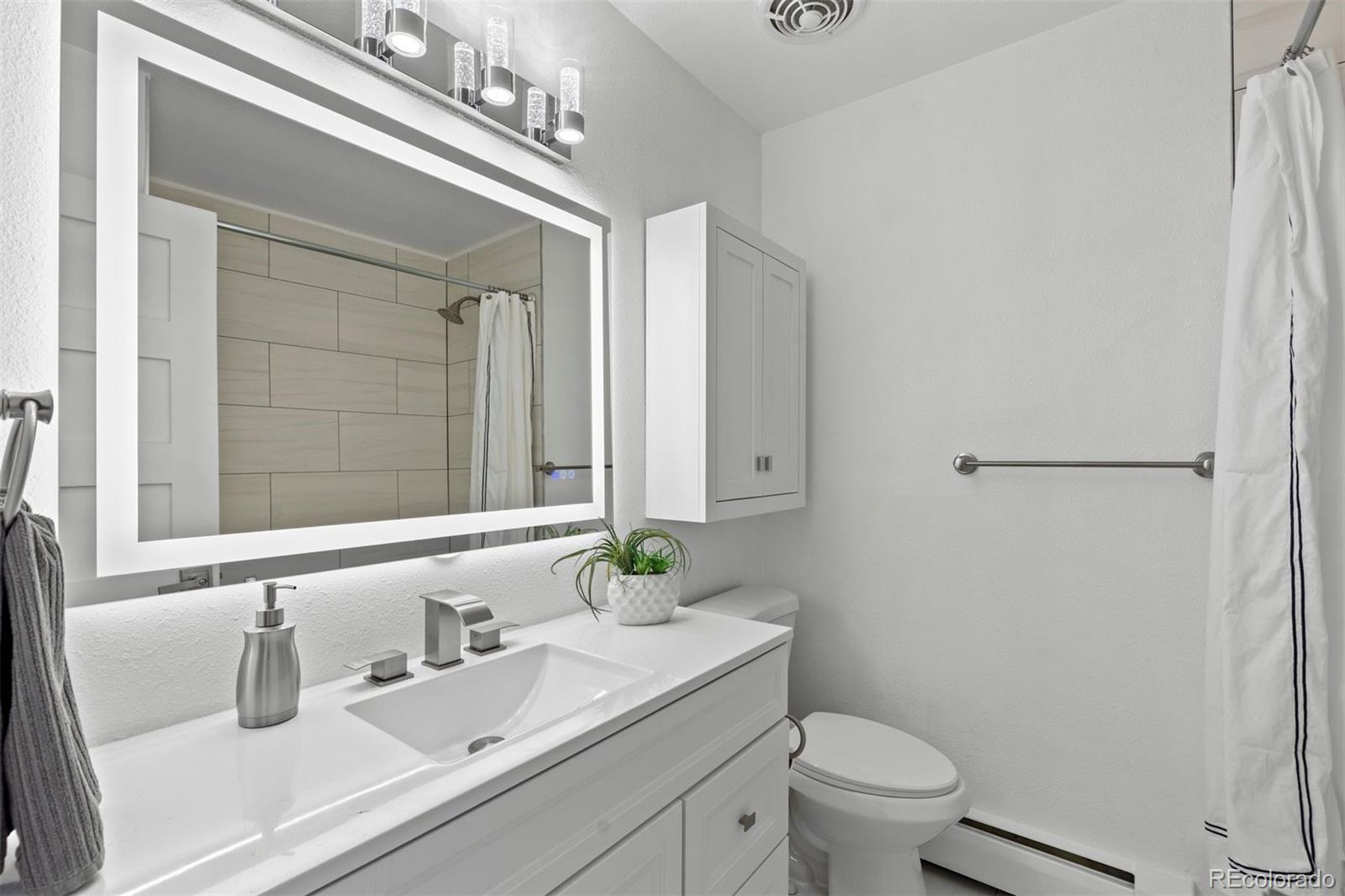 MLS Image #23 for 380 s holly street,denver, Colorado