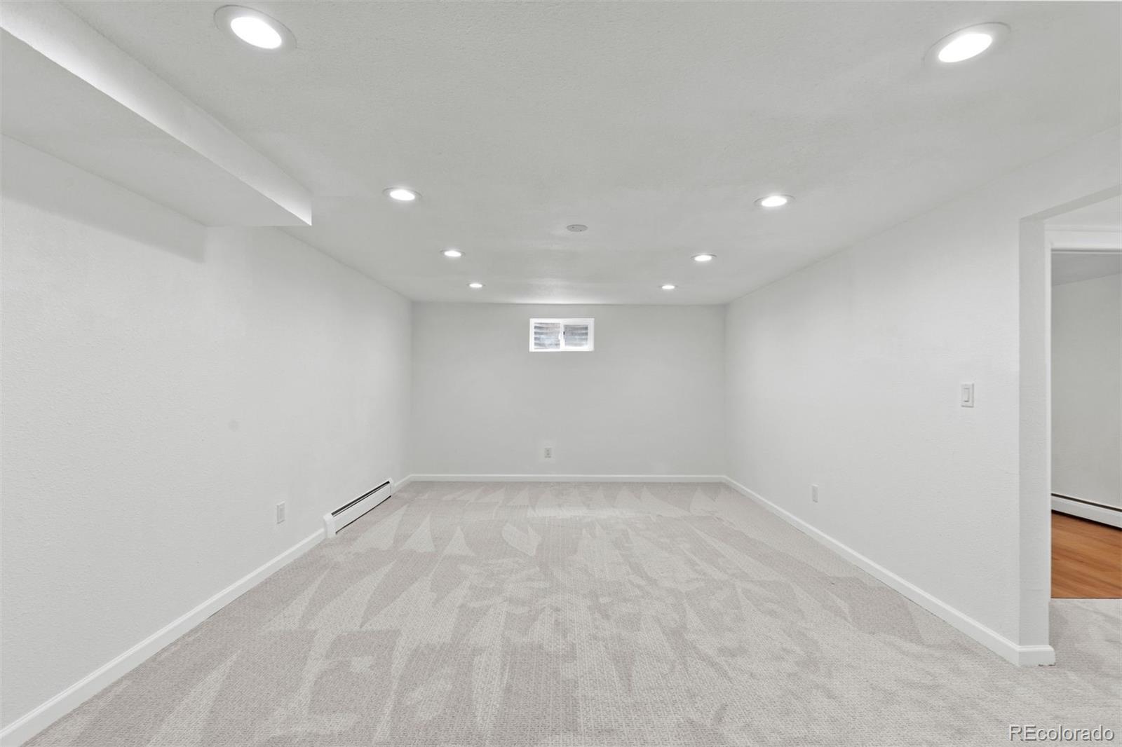 MLS Image #29 for 380 s holly street,denver, Colorado