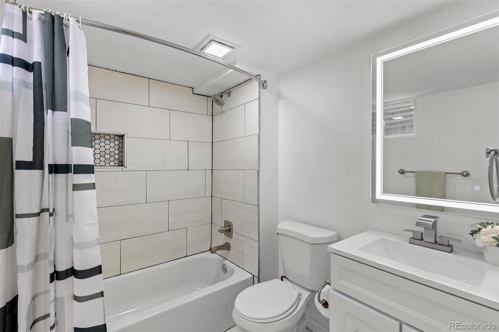 MLS Image #38 for 380 s holly street,denver, Colorado