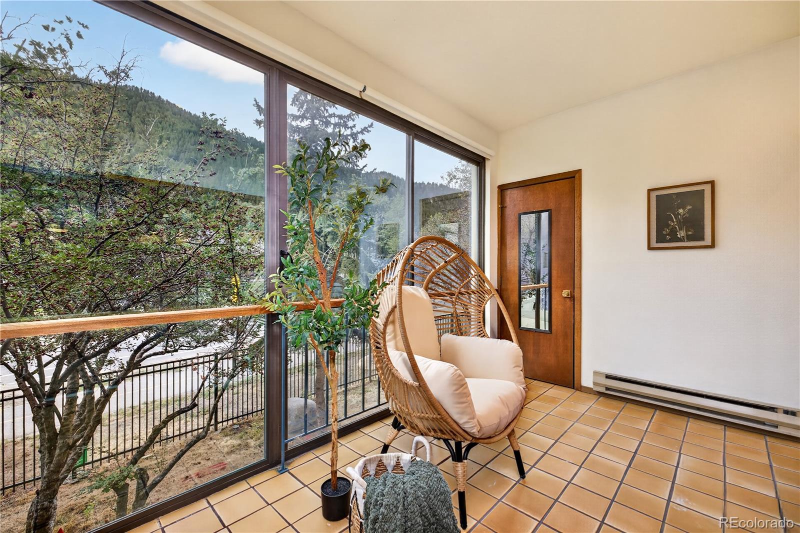 MLS Image #15 for 39377  highway 6 ,avon, Colorado