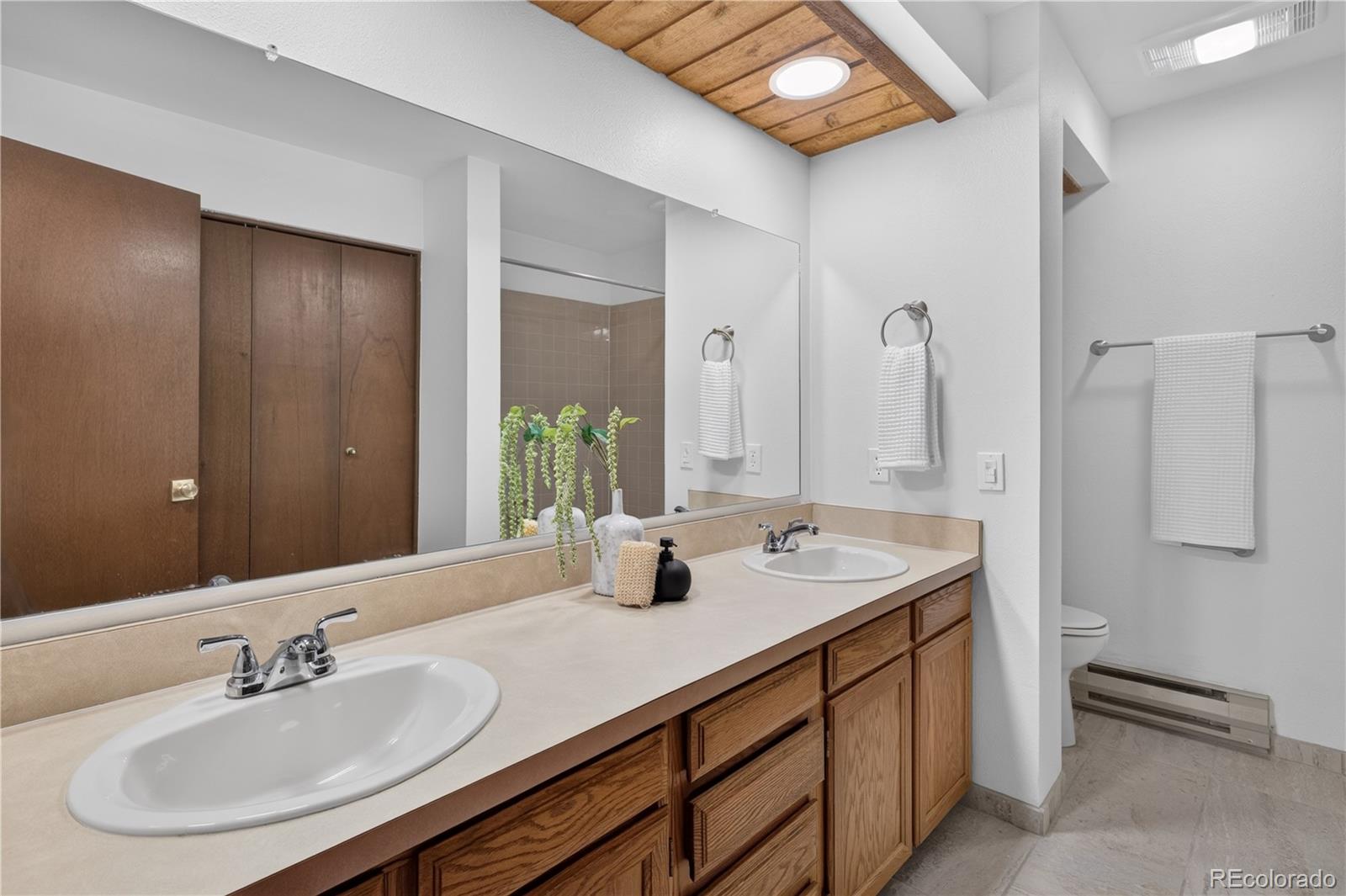 MLS Image #18 for 39377  highway 6 ,avon, Colorado