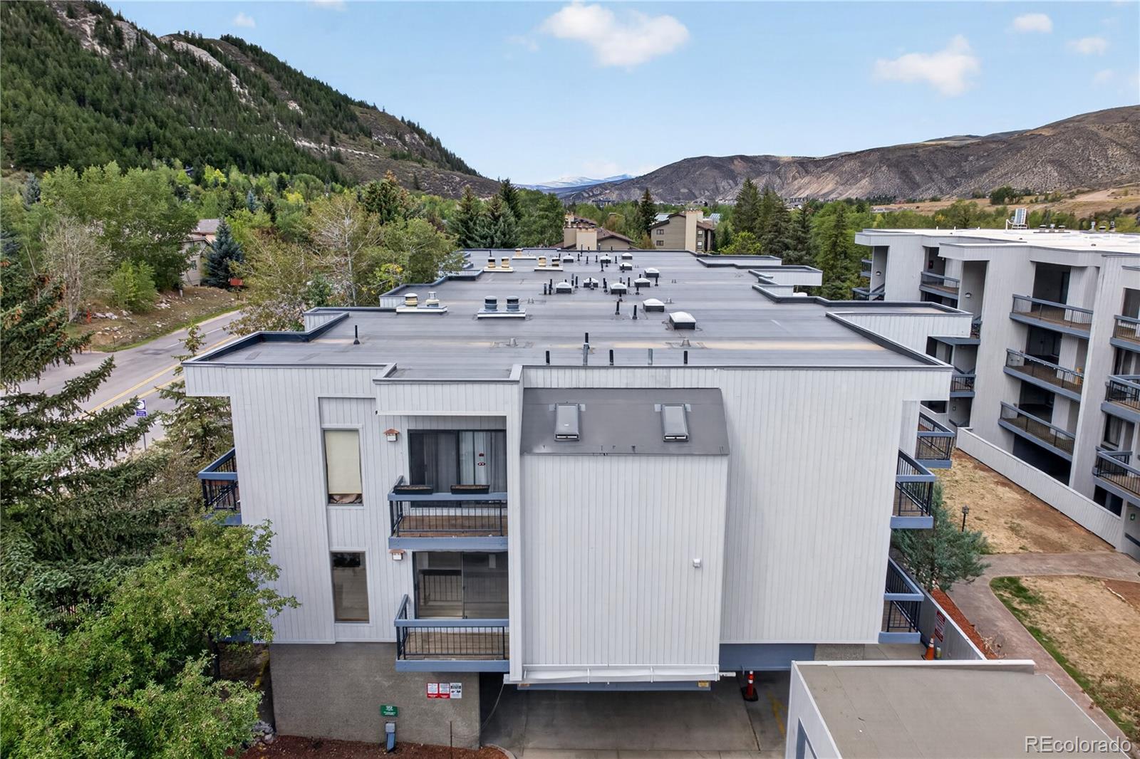 MLS Image #29 for 39377  highway 6 ,avon, Colorado
