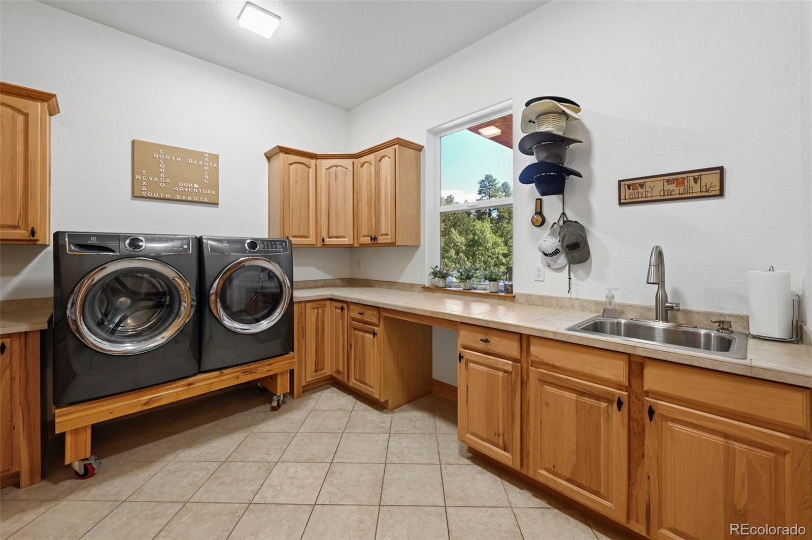 MLS Image #9 for 335  west way,monument, Colorado