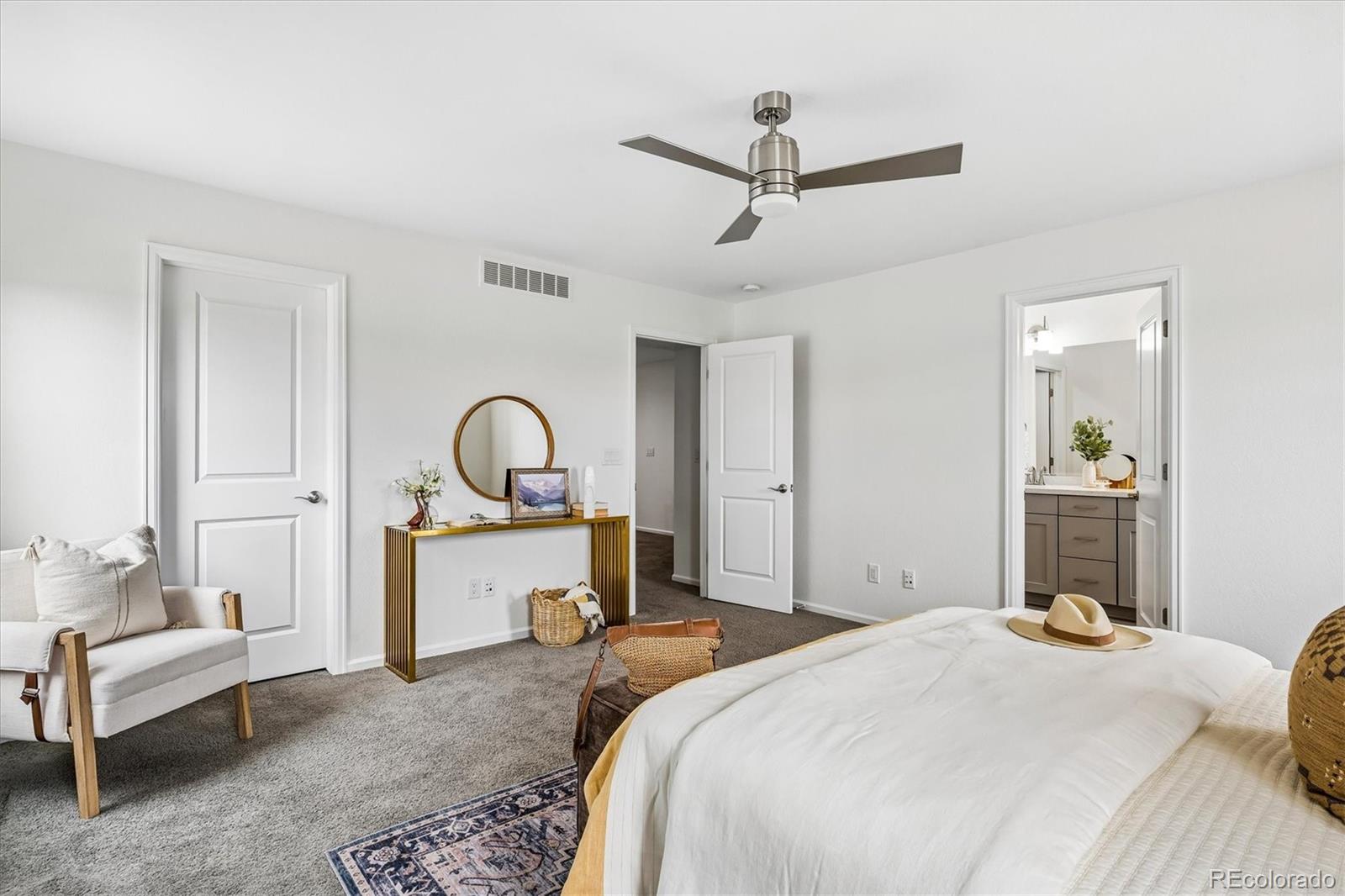 MLS Image #21 for 5167  clinton street ,denver, Colorado
