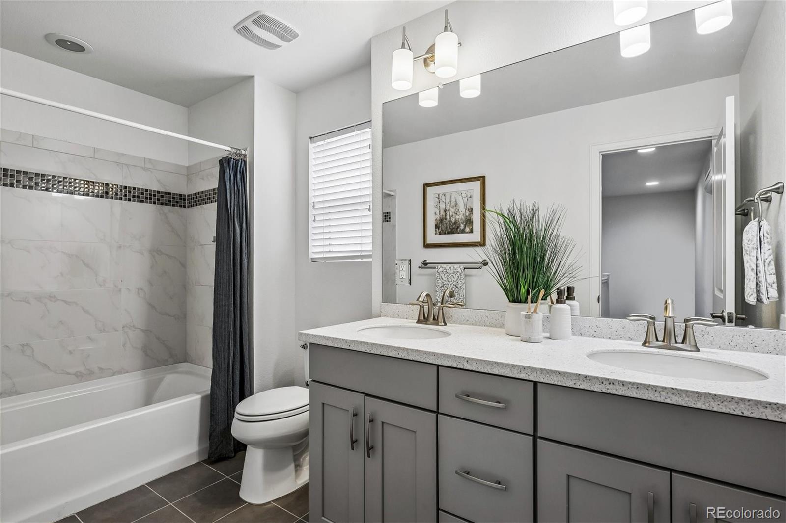MLS Image #26 for 5167  clinton street ,denver, Colorado