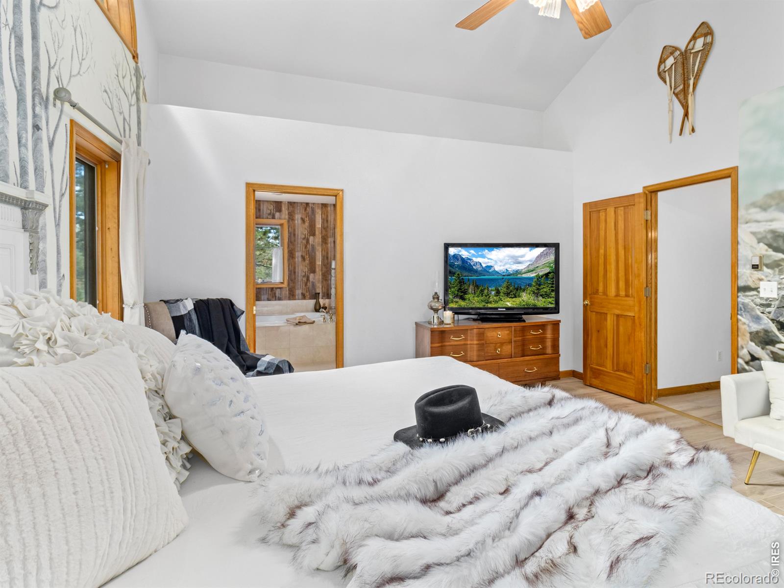 MLS Image #44 for 11982  peak to peak drive,allenspark, Colorado