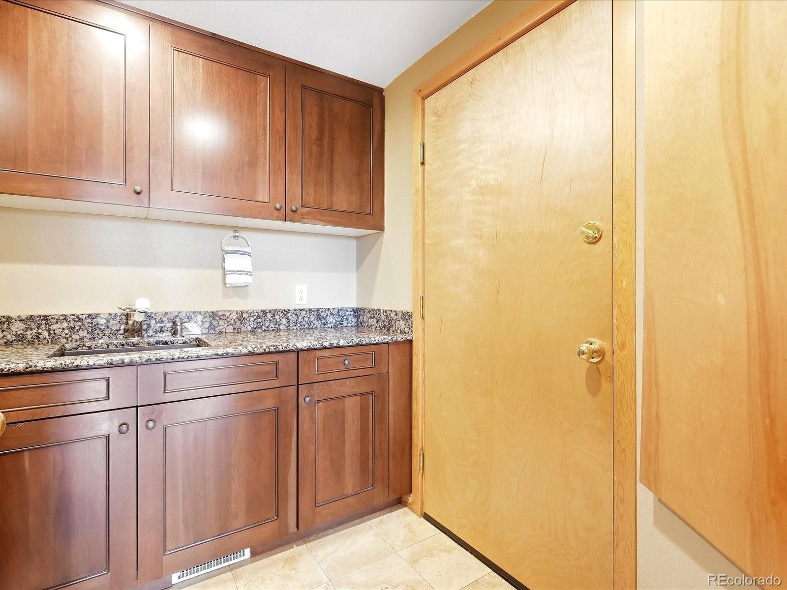 MLS Image #16 for 6040 w lakeside court,littleton, Colorado