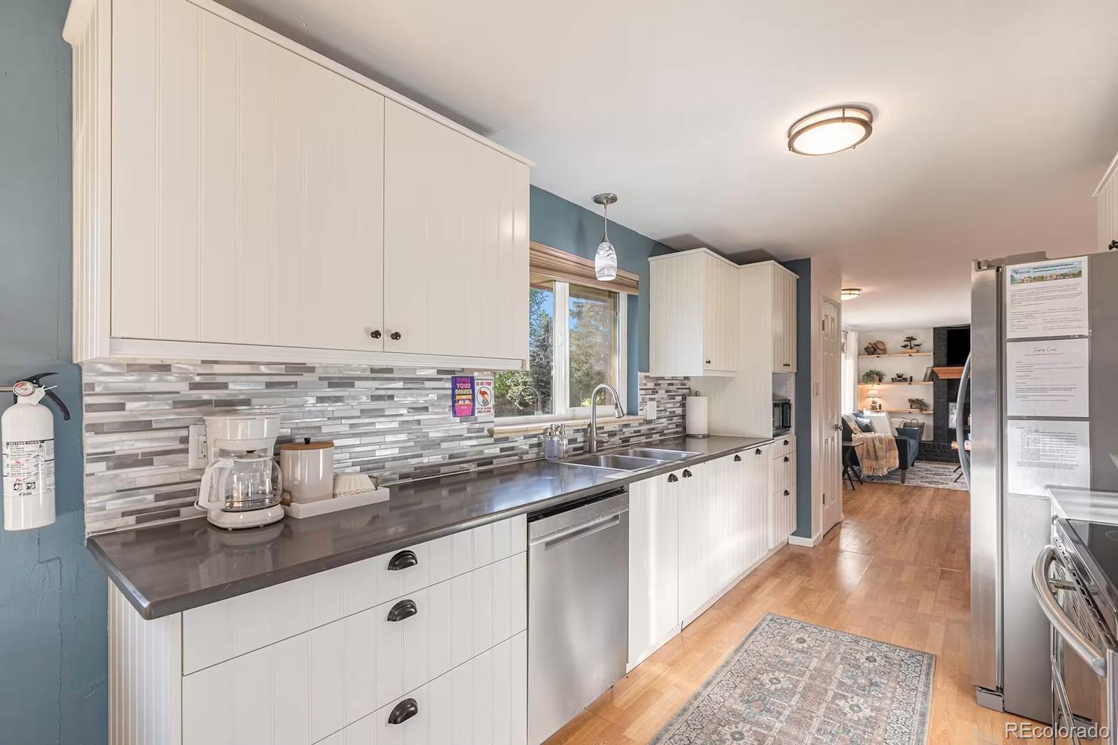 MLS Image #7 for 6634 s penrose court,centennial, Colorado