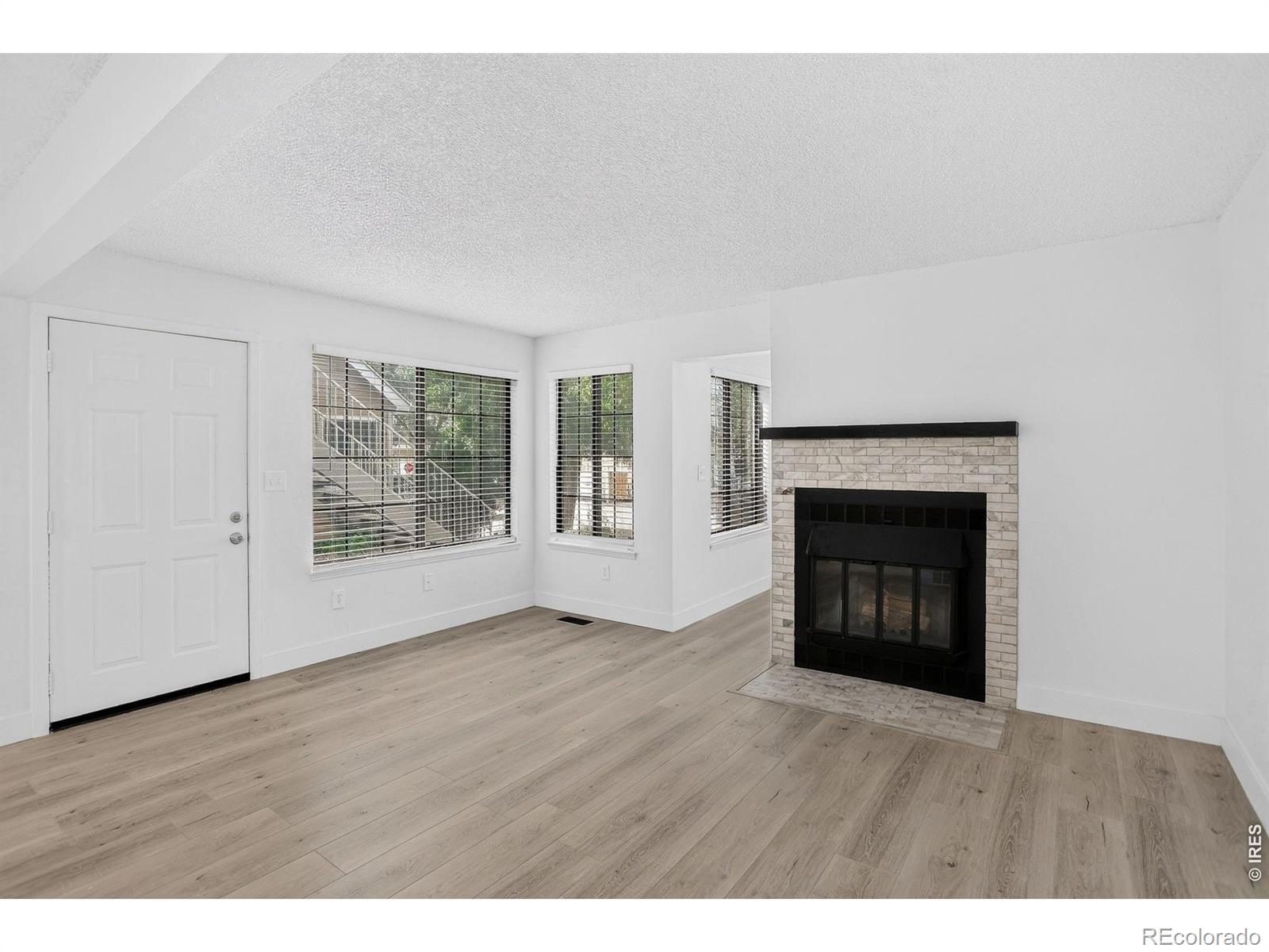 MLS Image #4 for 4745  white rock circle,boulder, Colorado