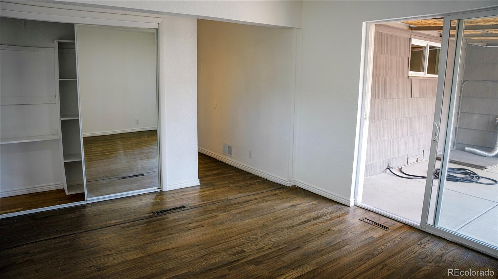 MLS Image #4 for 711 s lipan street,denver, Colorado