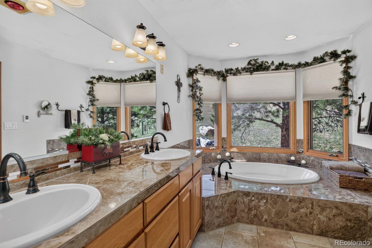MLS Image #31 for 7307  settlers drive,morrison, Colorado