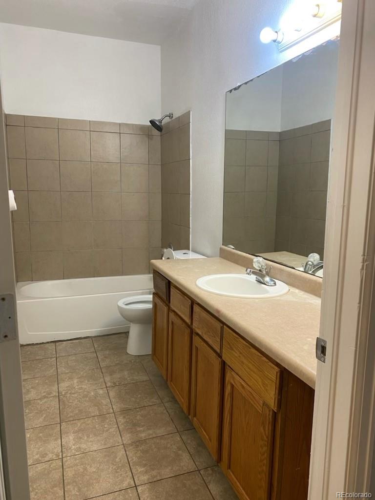 MLS Image #11 for 4580 w alameda avenue,denver, Colorado