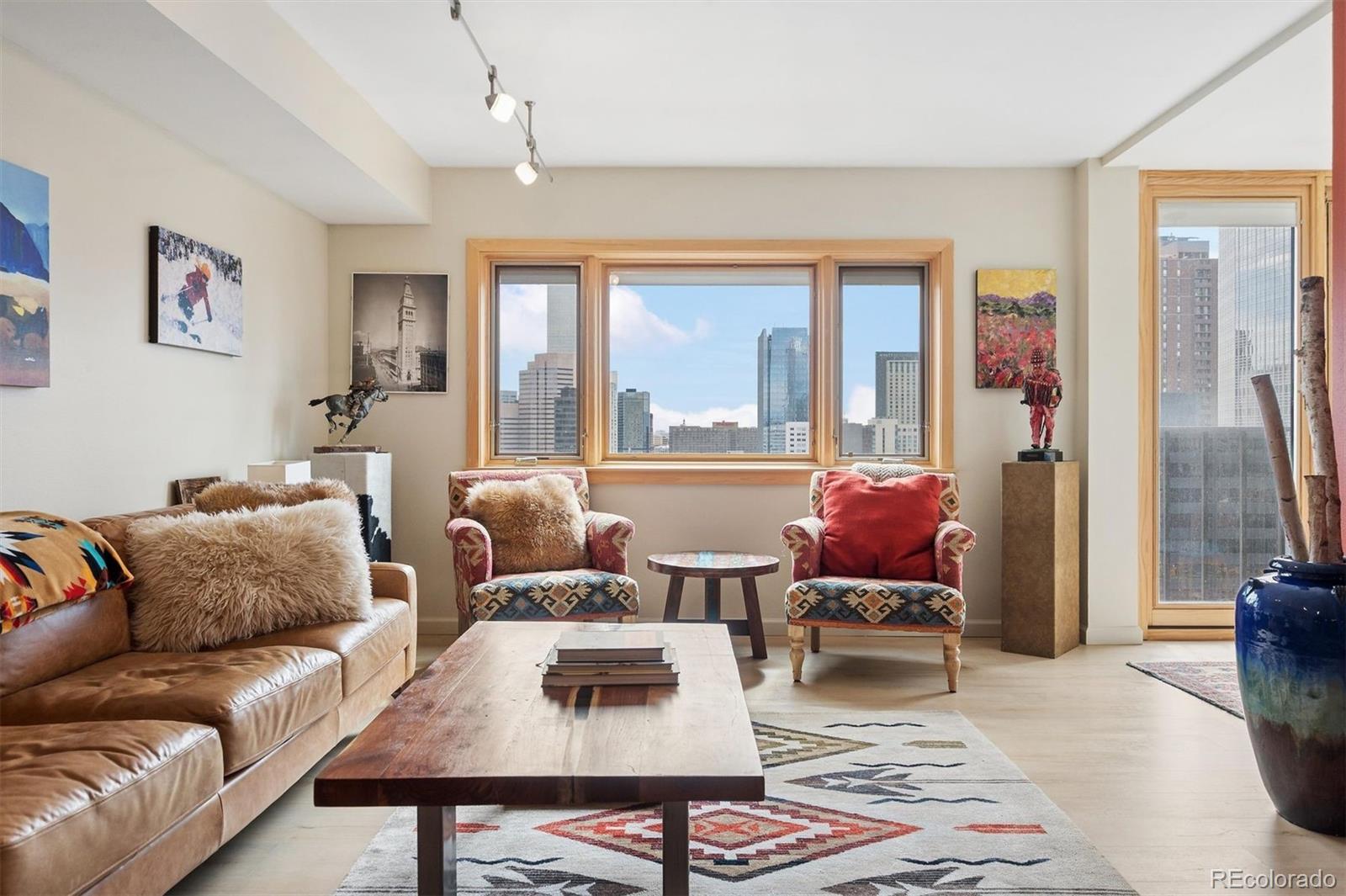 MLS Image #11 for 1551  larimer street,denver, Colorado