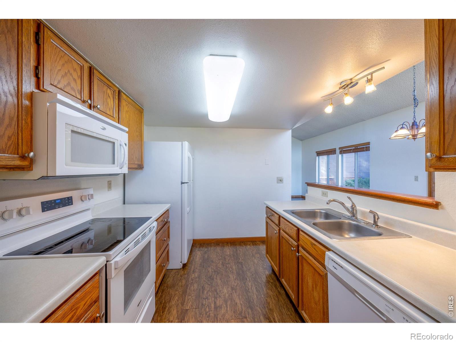 MLS Image #7 for 1841  juniper street,longmont, Colorado
