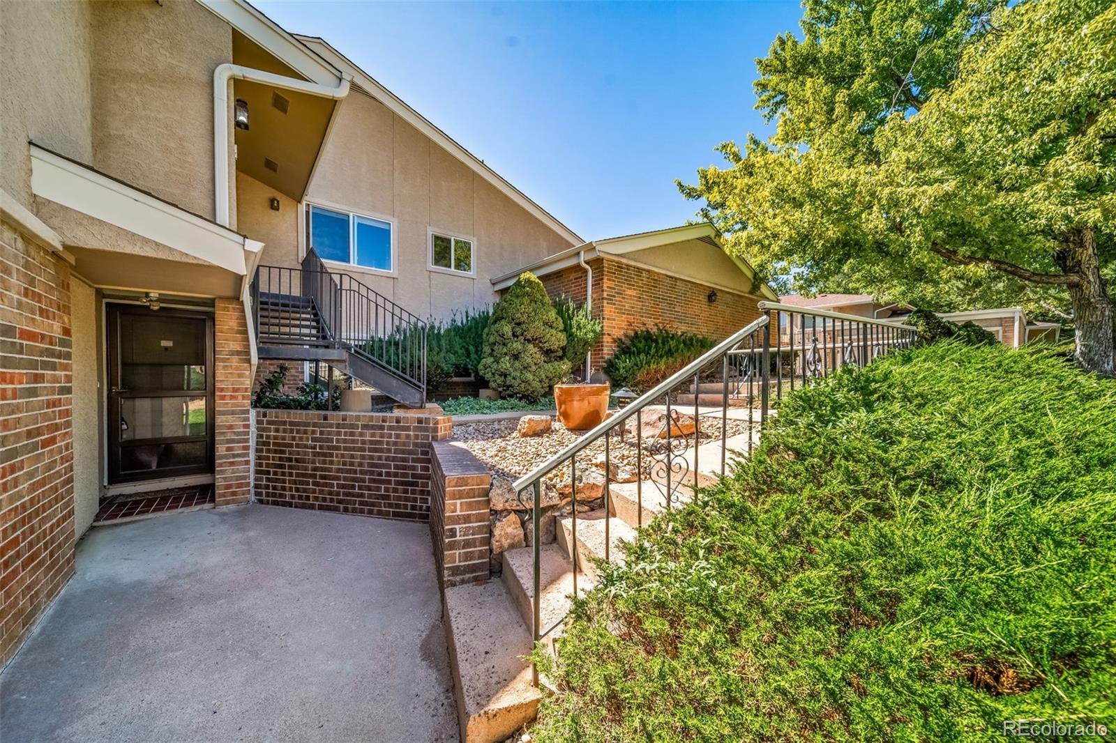 MLS Image #3 for 6955 e girard avenue a,denver, Colorado