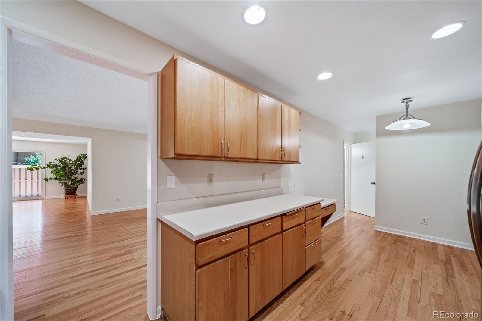 MLS Image #9 for 6955 e girard avenue a,denver, Colorado