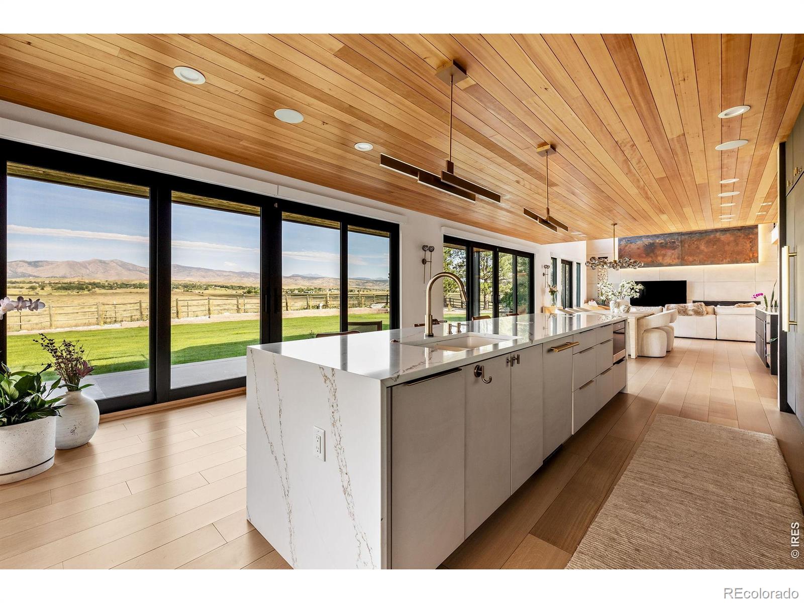 MLS Image #7 for 6915  goose point court,niwot, Colorado