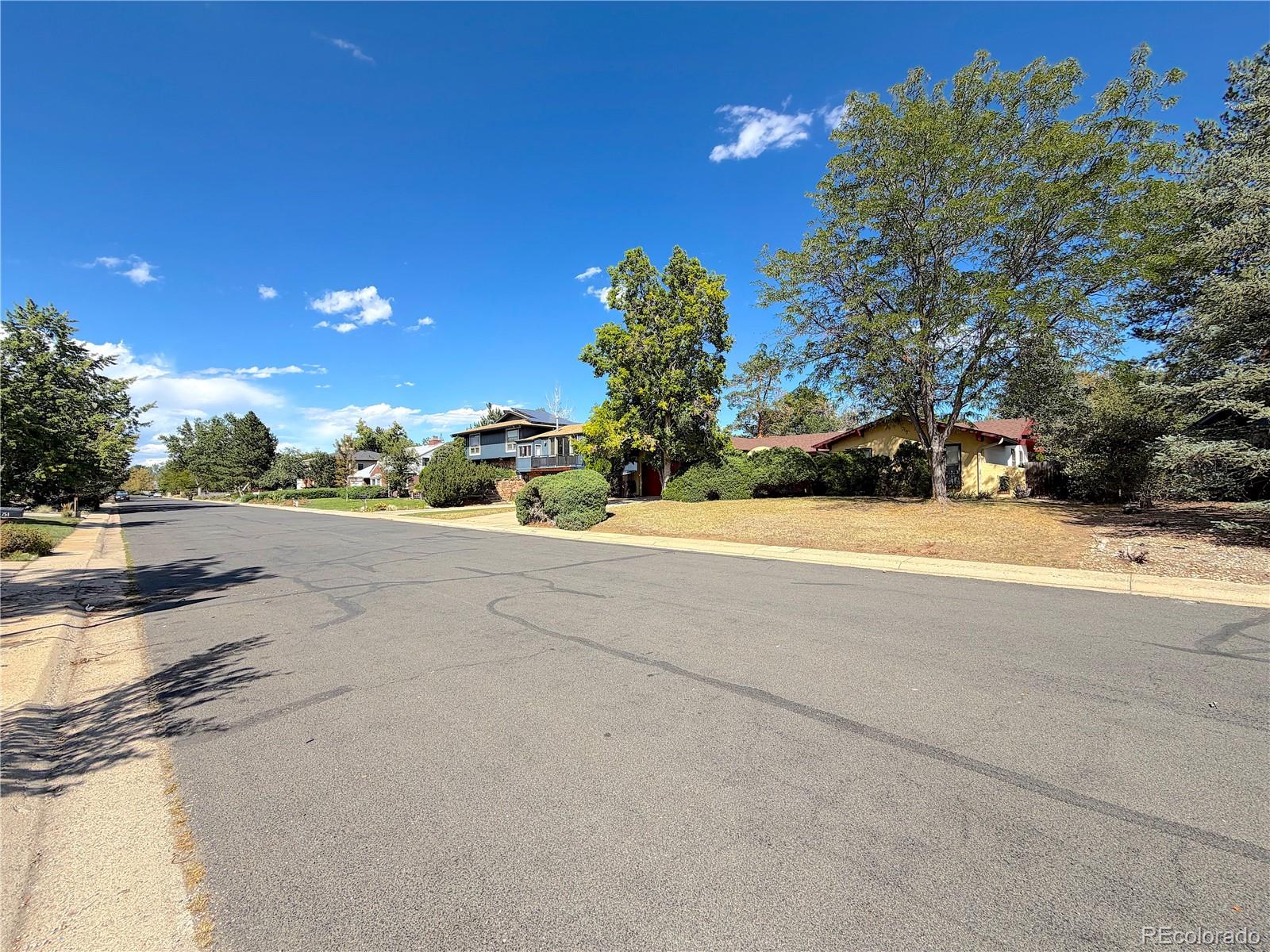 MLS Image #2 for 733  cypress drive,boulder, Colorado
