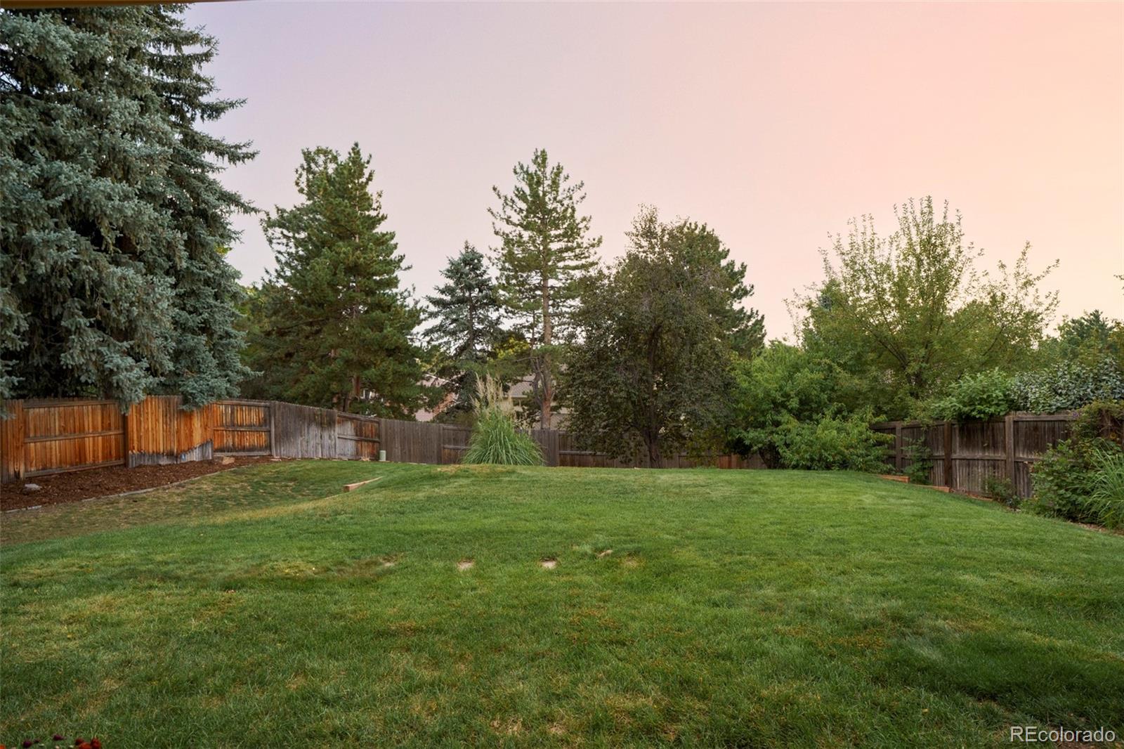 MLS Image #44 for 7401 s harrison way,centennial, Colorado