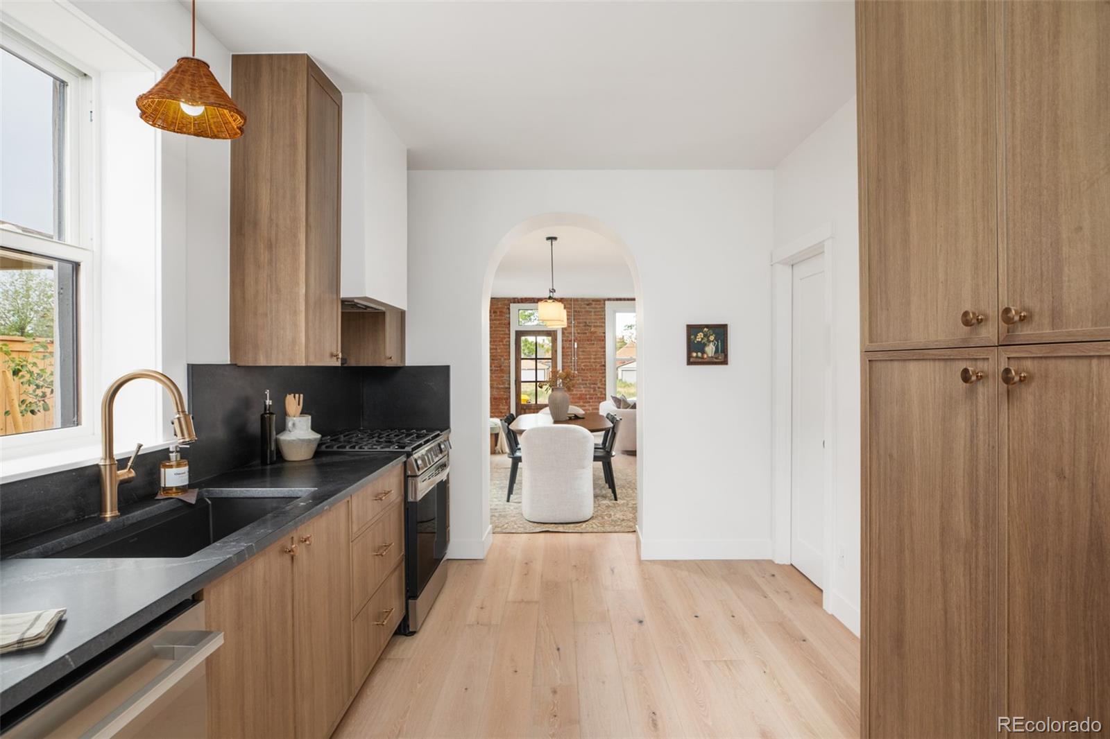 MLS Image #11 for 3326  williams ,denver, Colorado