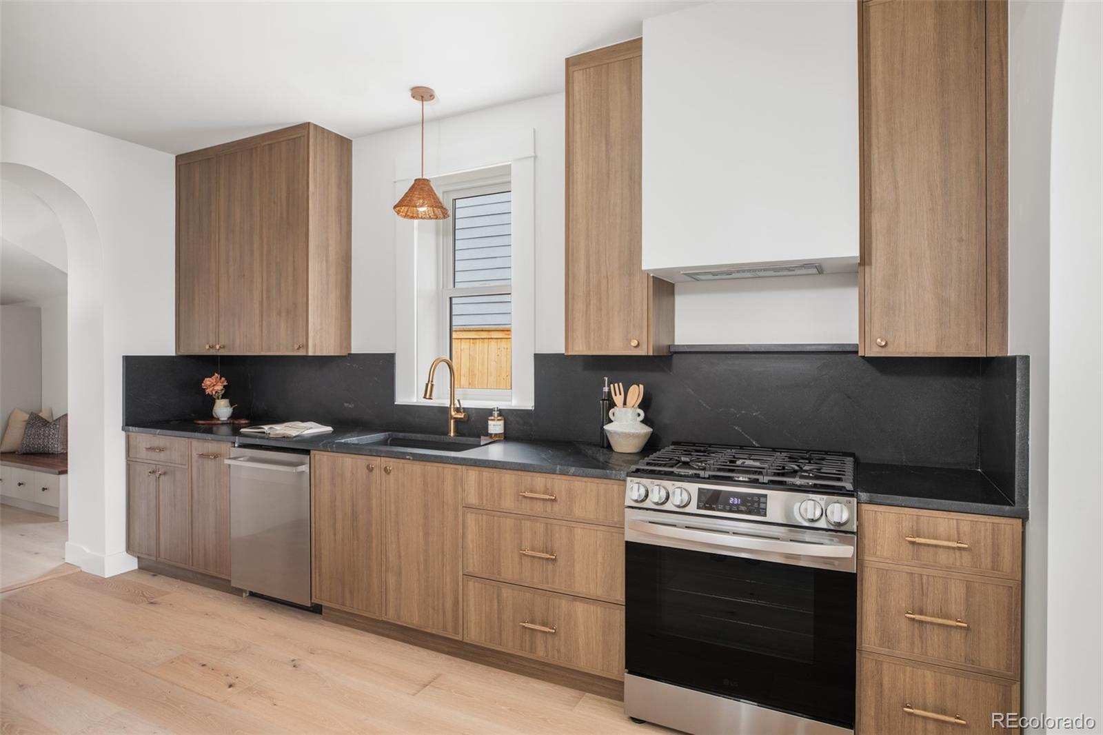 MLS Image #12 for 3326  williams ,denver, Colorado