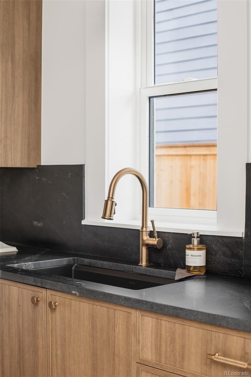 MLS Image #14 for 3326  williams ,denver, Colorado