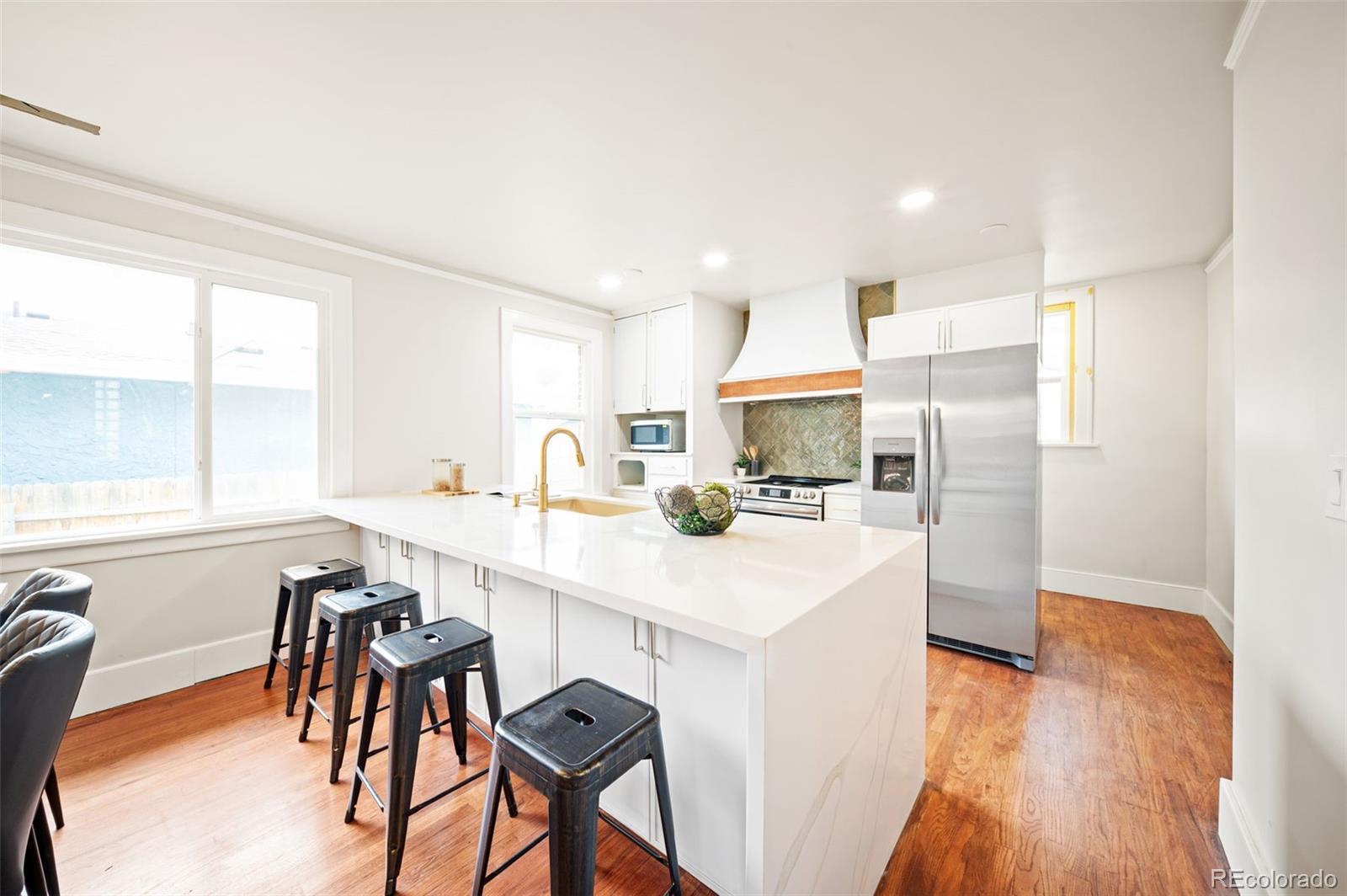 MLS Image #14 for 4925  wyandot street,denver, Colorado