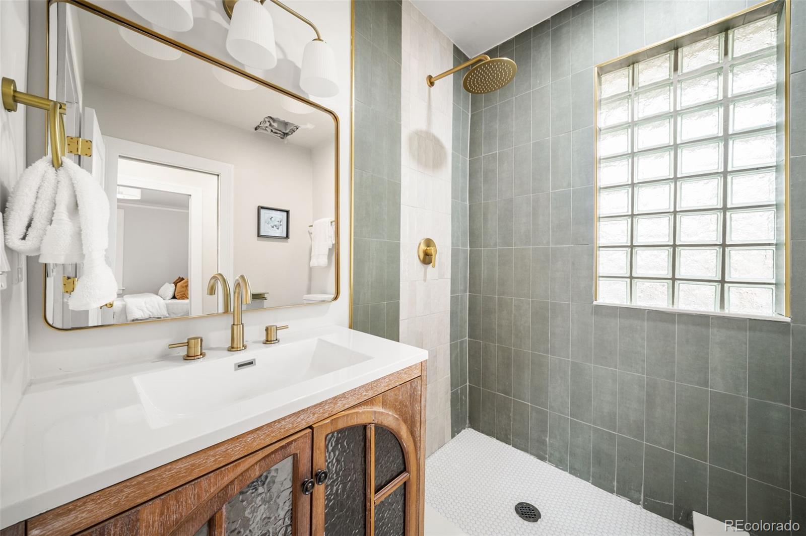 MLS Image #21 for 4925  wyandot street,denver, Colorado
