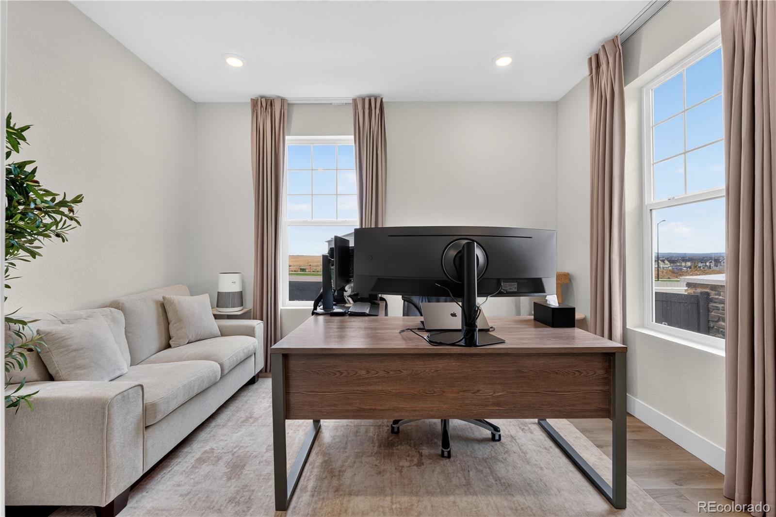 MLS Image #13 for 28788 e 6th place,watkins, Colorado