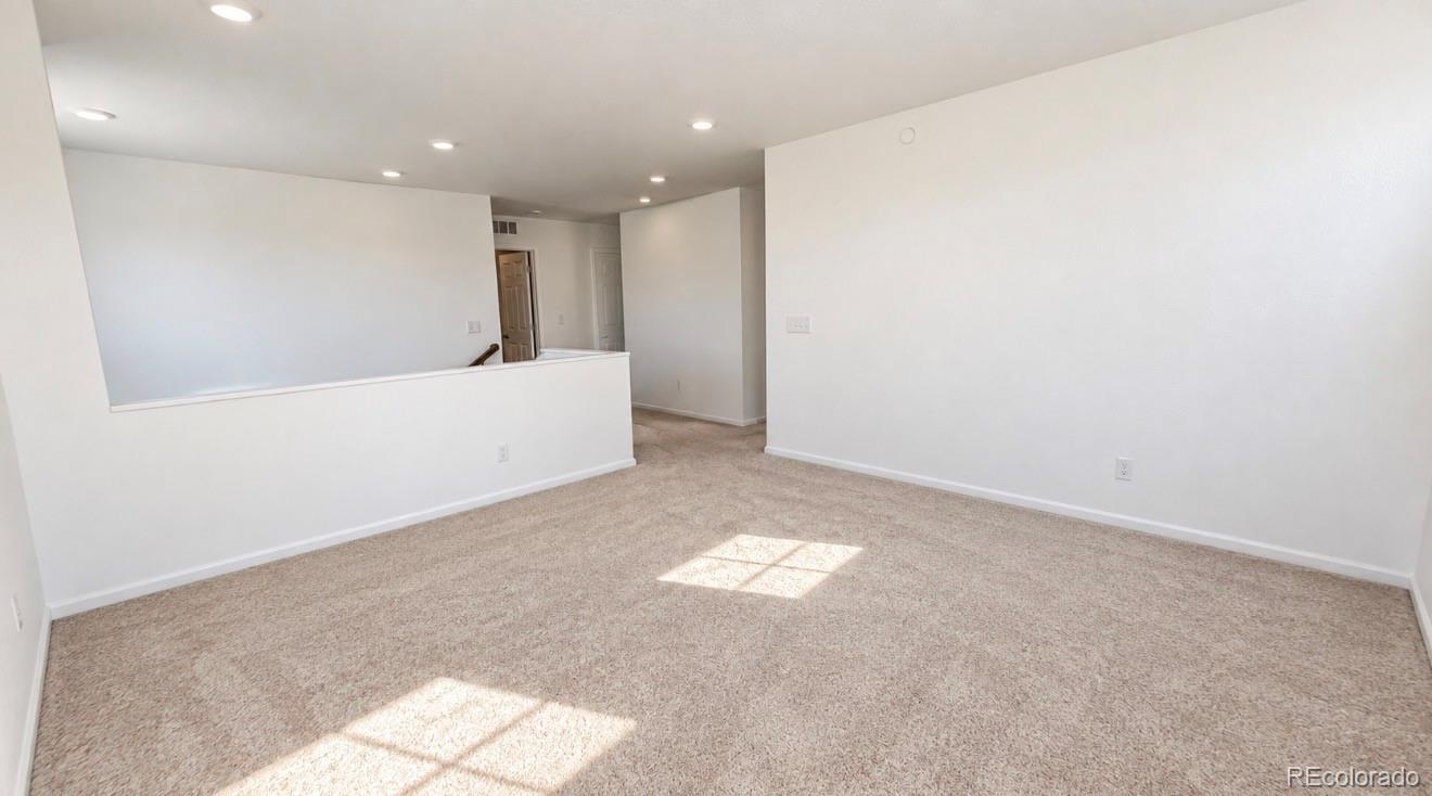 MLS Image #13 for 9142  telluride court,commerce city, Colorado