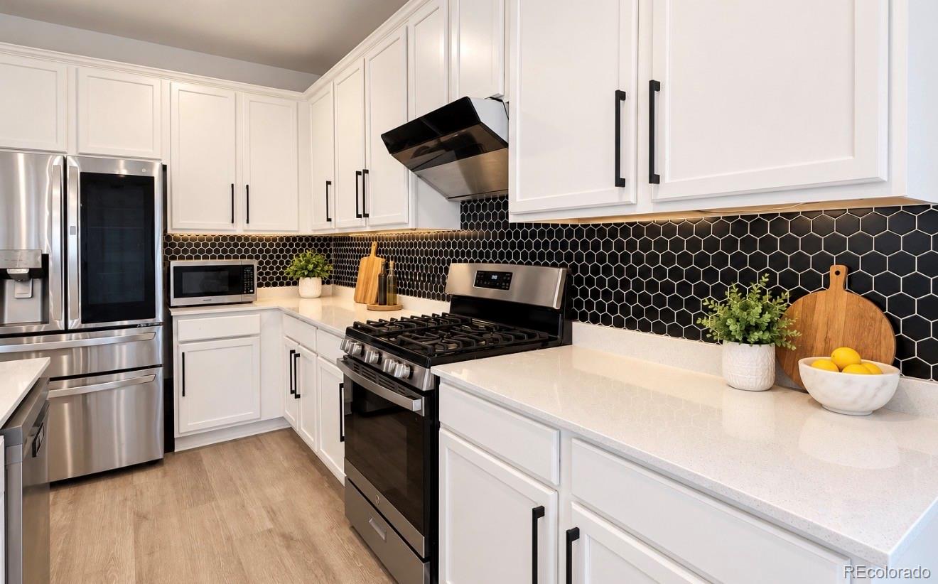 MLS Image #3 for 9142  telluride court,commerce city, Colorado