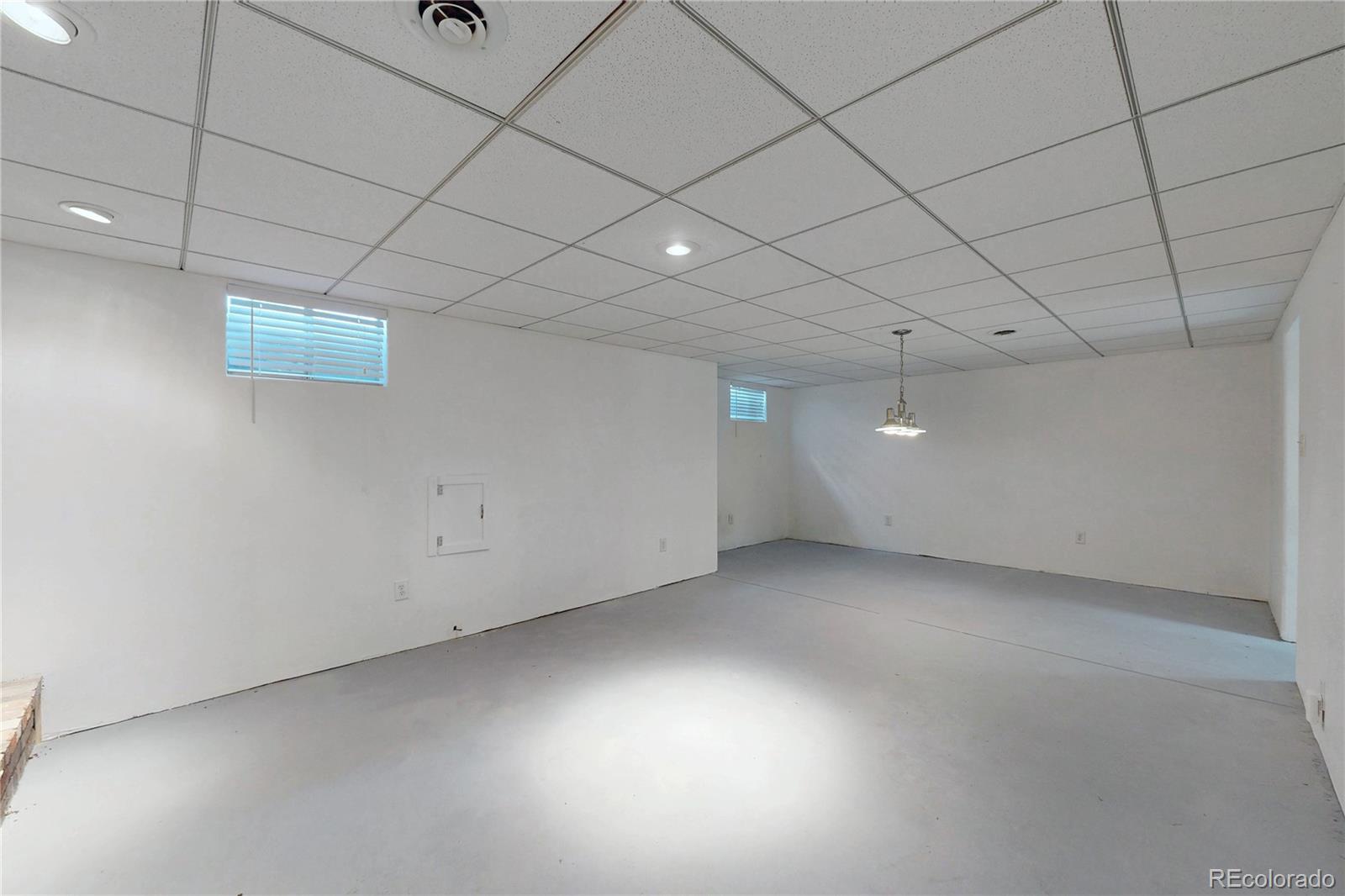 MLS Image #22 for 6962 e cornell avenue,denver, Colorado