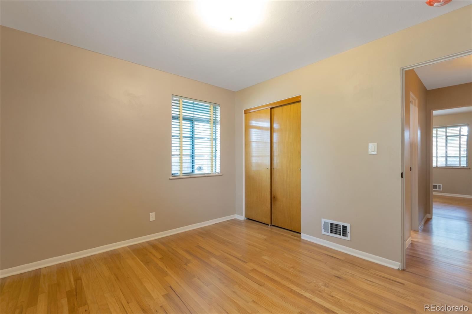 MLS Image #16 for 4565 s lipan court,englewood, Colorado