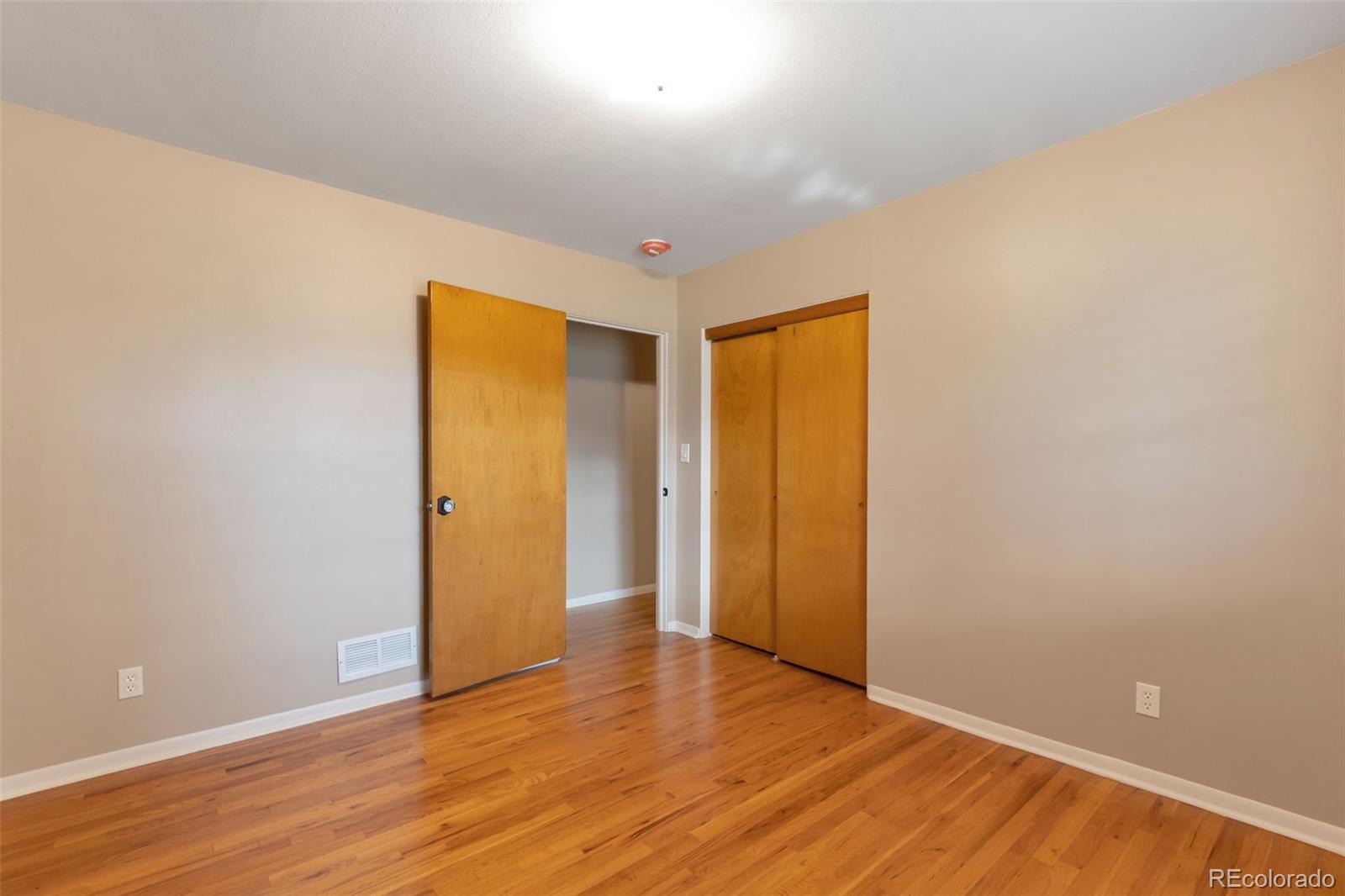MLS Image #21 for 4565 s lipan court,englewood, Colorado