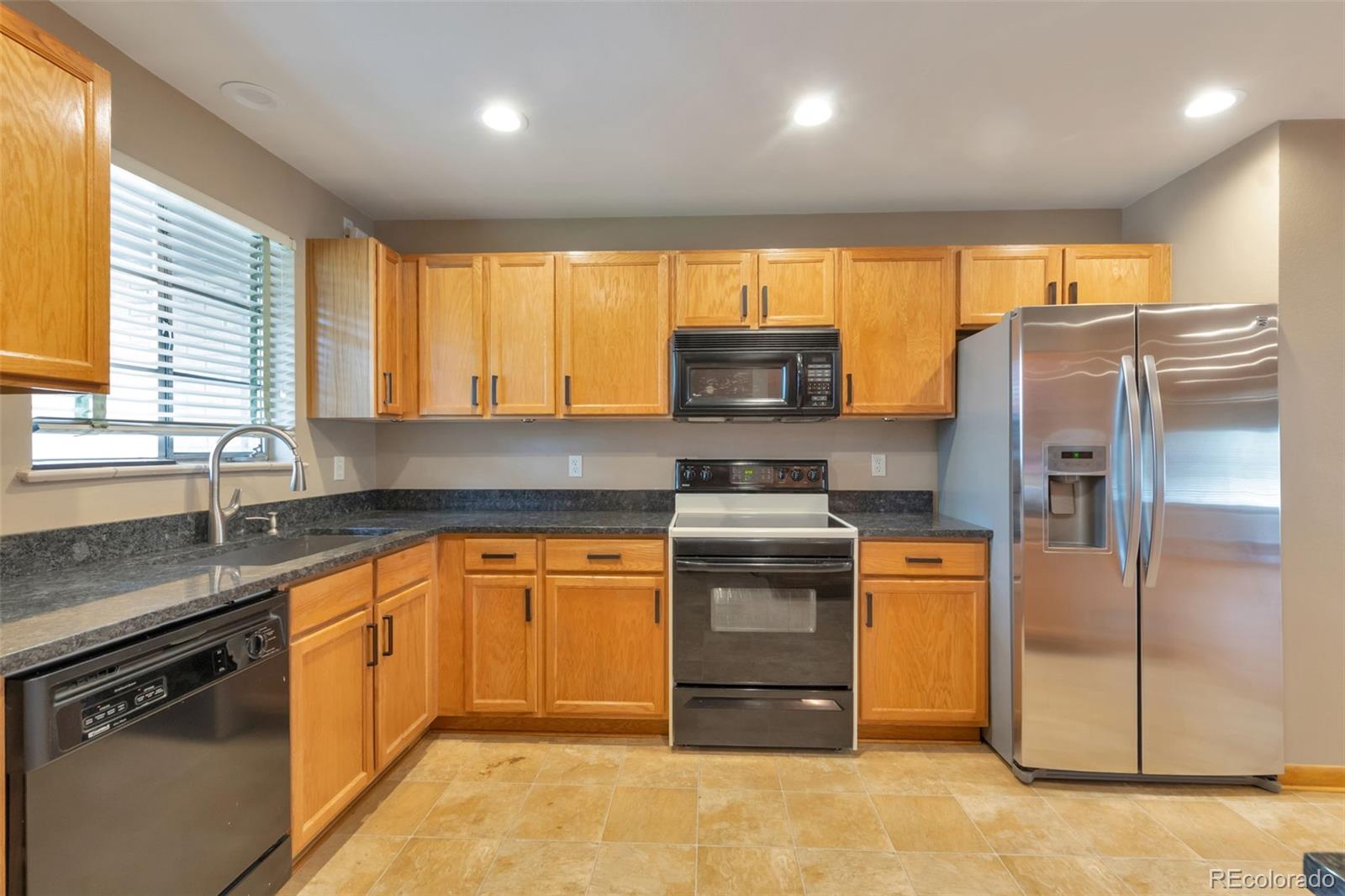 MLS Image #6 for 4565 s lipan court,englewood, Colorado