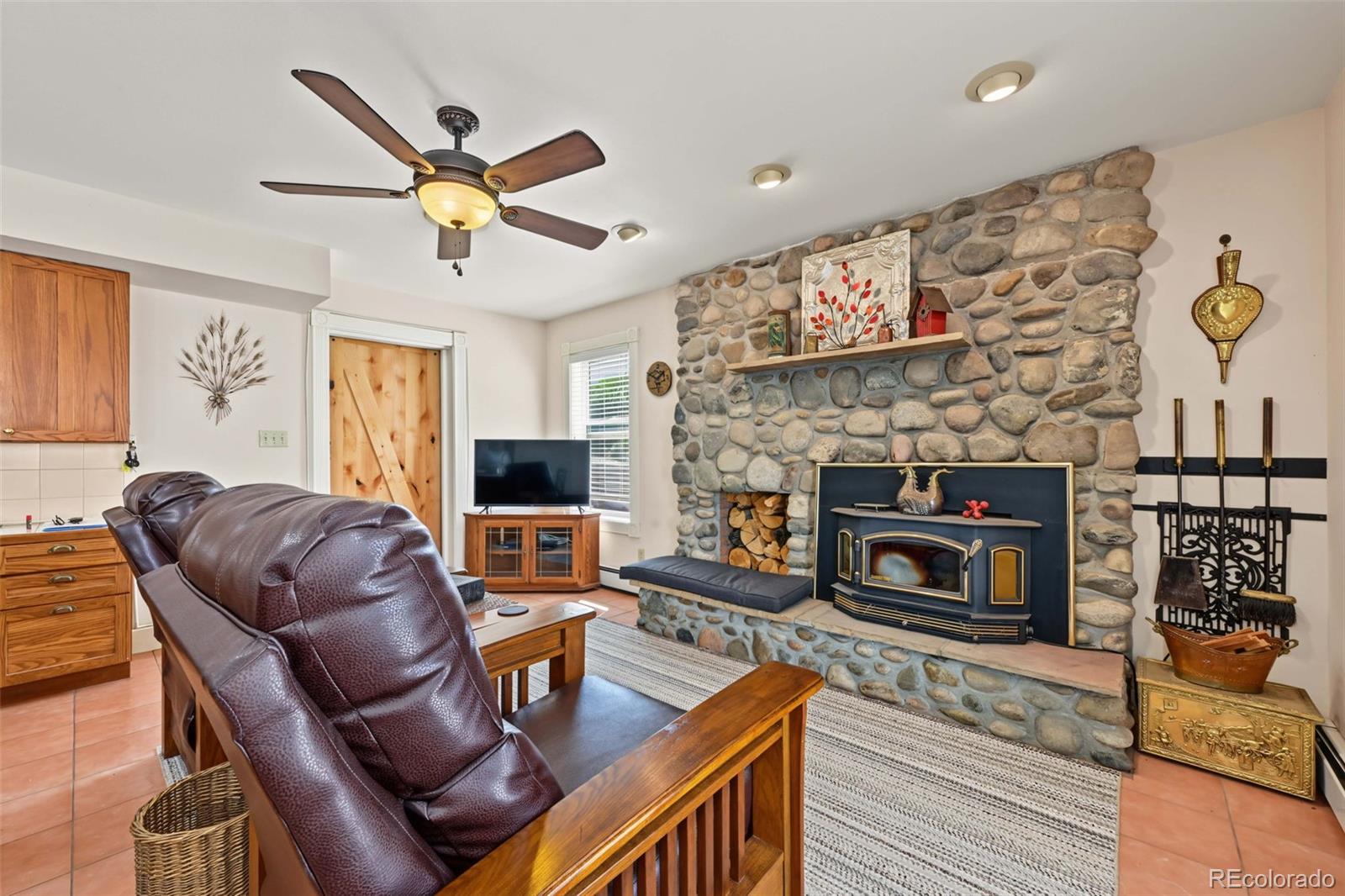 MLS Image #10 for 24505  co-96 ,wetmore, Colorado