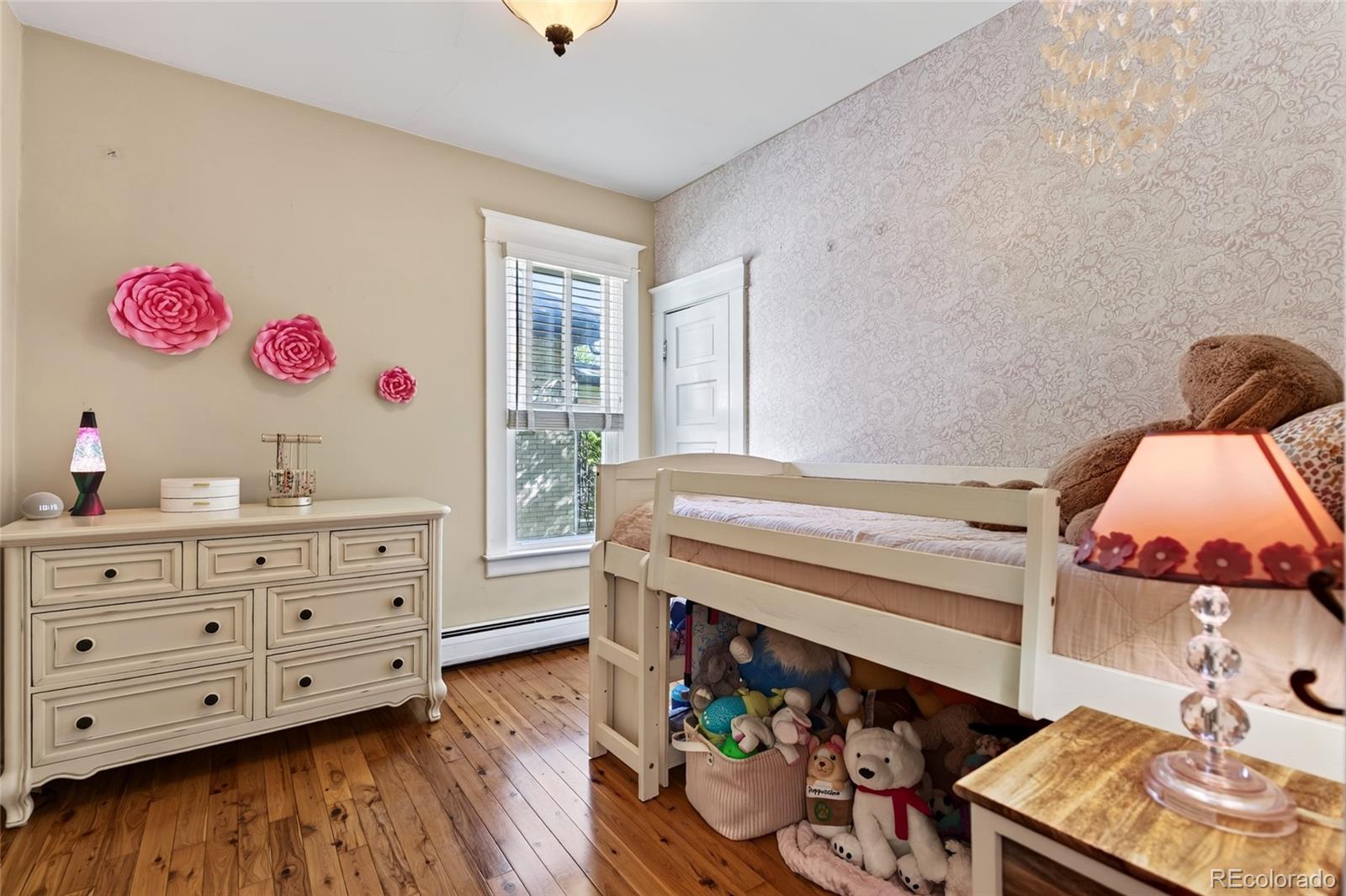 MLS Image #14 for 191 s humboldt street,denver, Colorado